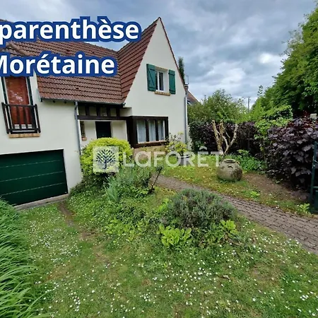 Feriehus La Parenthese Moretaine