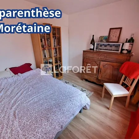 La Parenthese Moretaine Holiday home